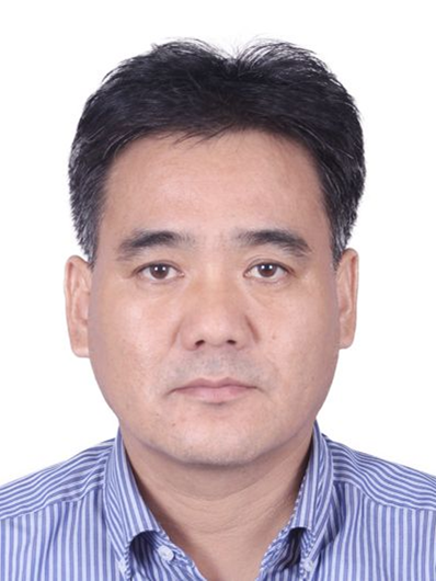 牛富俊